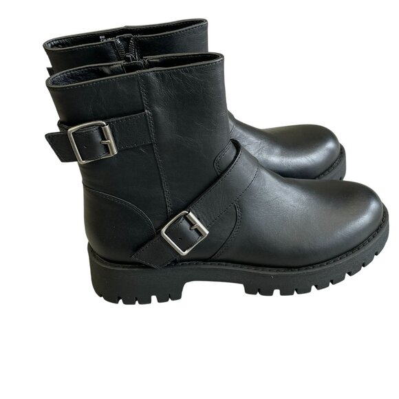 NEW Steve Madden Crusader Leather Women's 8 Black Ankle Lug Boots  Buckle Straps - Picture 1 of 9